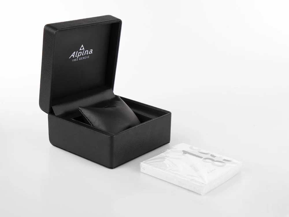 Alpina Startimer Pilot Automatic Watch,41 mm, Black, Day, AL-525BBG4S26 - Image 8