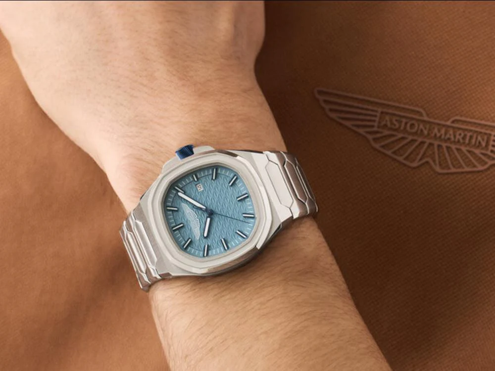 Aston Martin Icon GPQ Quartz Watch, Recycled Steel, Blue, 42 mm, MTIG2S605 - Image 5