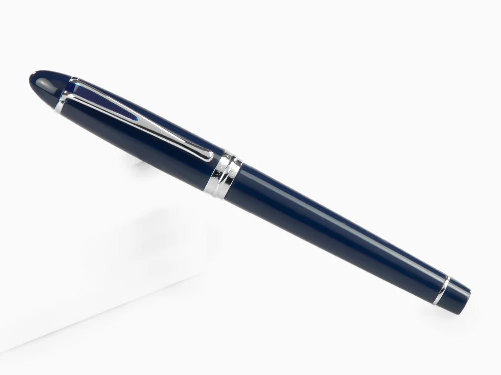 Aurora Ipsilon De Luxe Fountain Pen Blue Resin B12CBM - Image 3