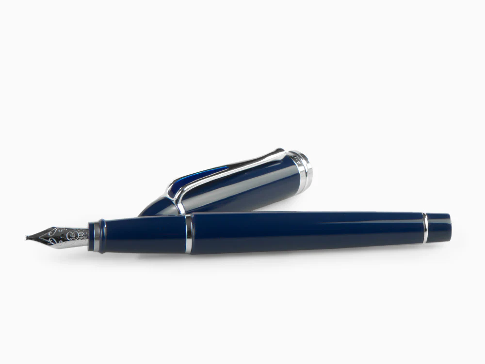 Aurora Ipsilon De Luxe Fountain Pen Blue Resin B12CBM - Image 7