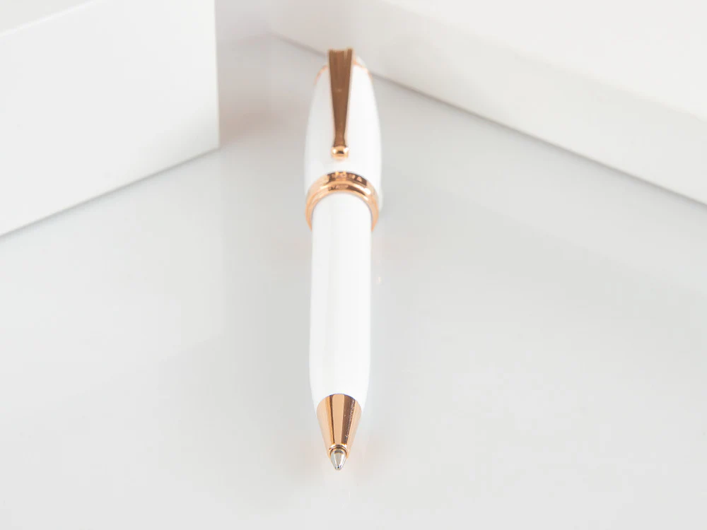 Aurora Ipsilon Winter Ballpoint pen, Resin, Rose Gold PVD, White, B31-PW - Image 5