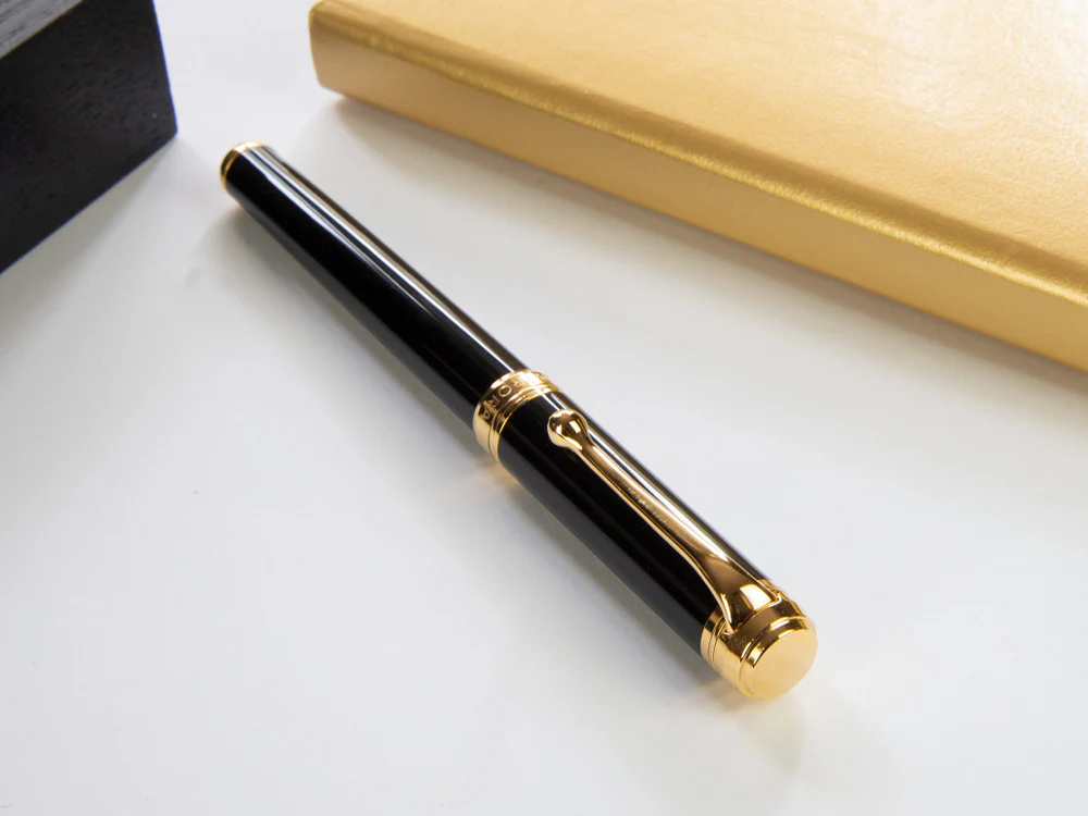 Aurora Talentum Finesse Fountain Pen, Resin, Gold trim, Black, D13-DN - Image 3