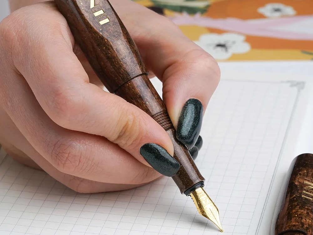 Benu Pixie Coffee Brown Fountain Pen, Brown, 24.2.36.6.0 - Image 5
