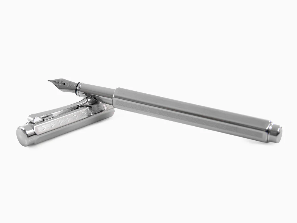 Caran d´Ache Ecridor Chevron Fountain Pen, Palladium, Silver, 958.286 - Image 8