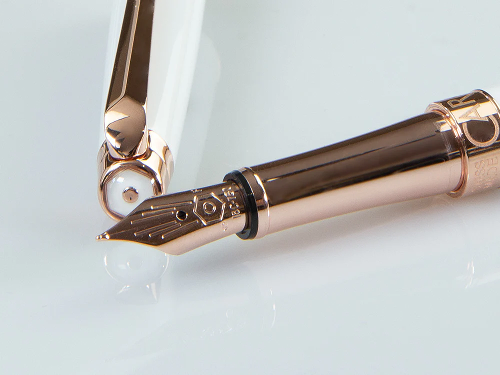 Caran d´Ache Léman Slim White Rosegold Fountain Pen, White, C4791.001 - Image 4