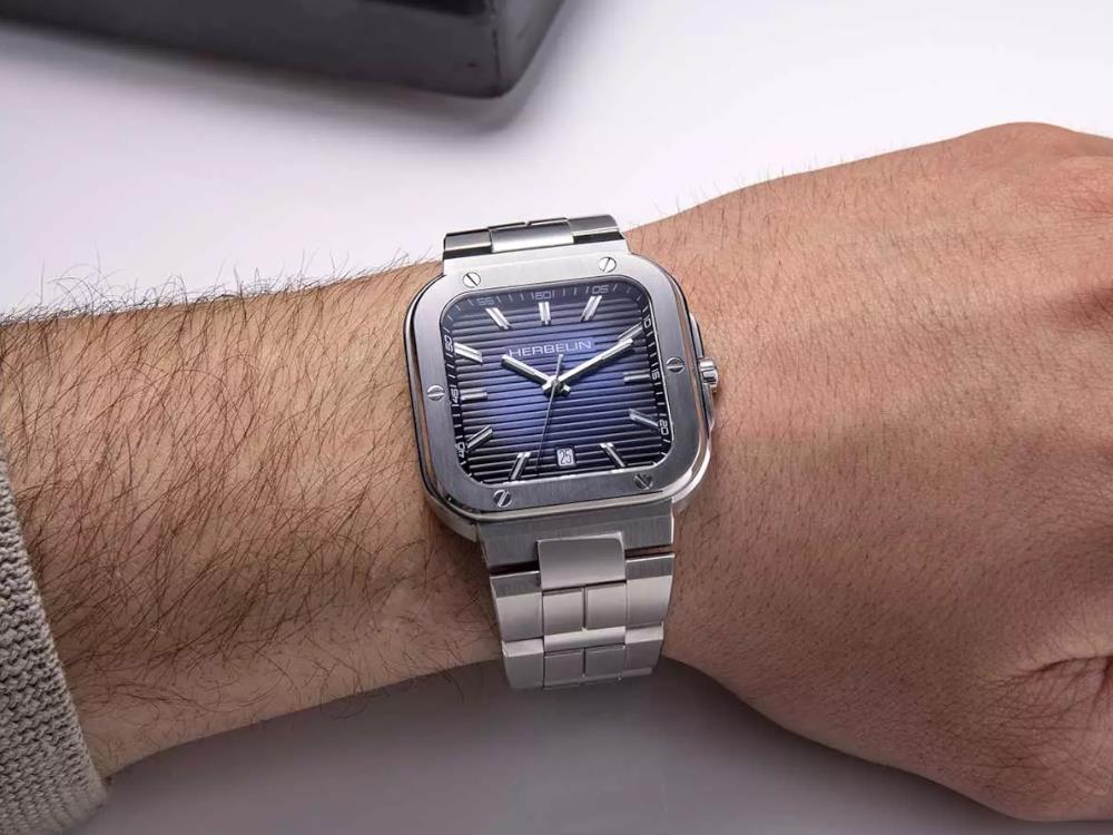 Herbelin Cap Camarat Quartz Watch, Stainless Steel 316L, Blue, 39 mm, 12246B15 - Image 3