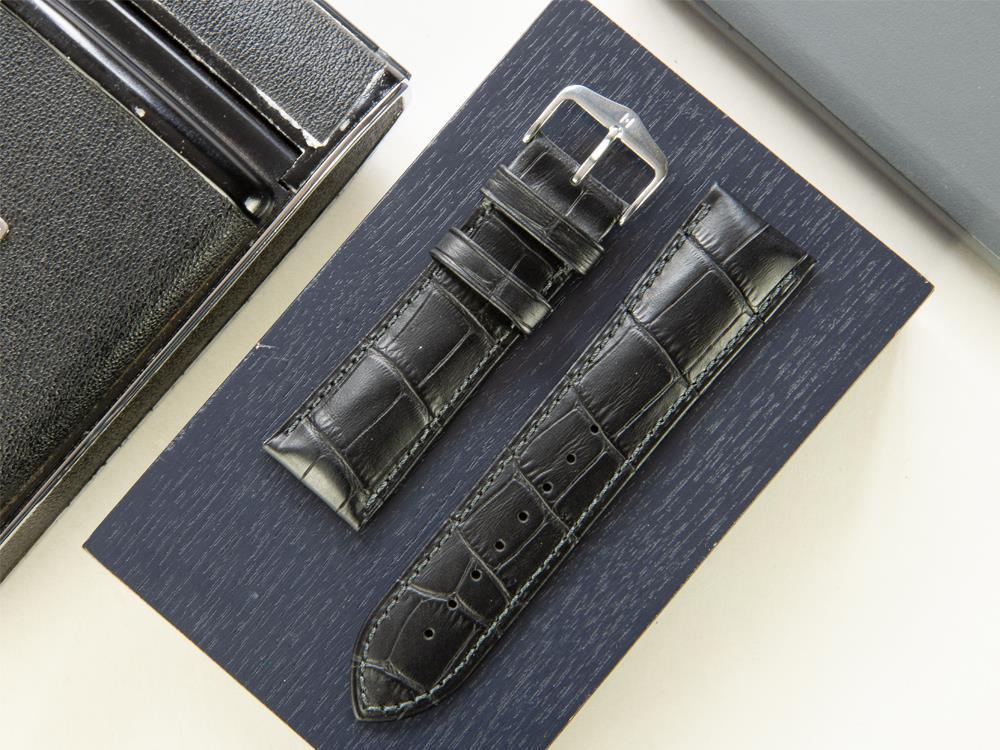 Hirsch Exotic embossed leather Strap, Leather, Black, 24 mm, 01028050-2-24 - Image 2