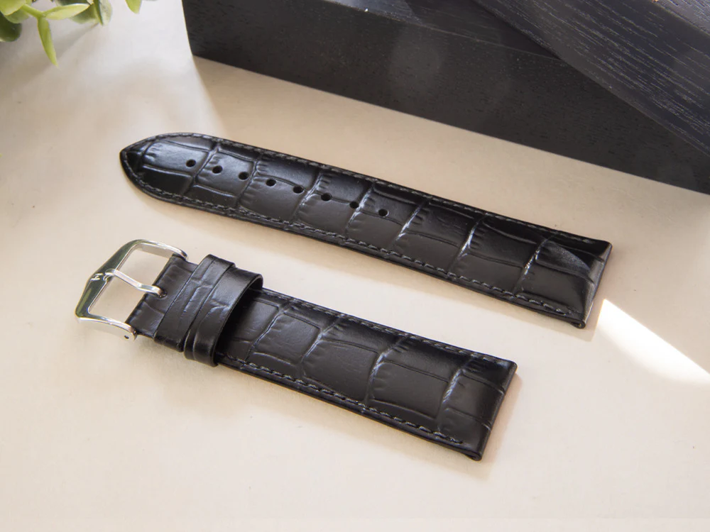 Hirsch Louisianalook Exotic embossed leather Strap, Black, 24 mm, 03427050-2-24 - Image 4