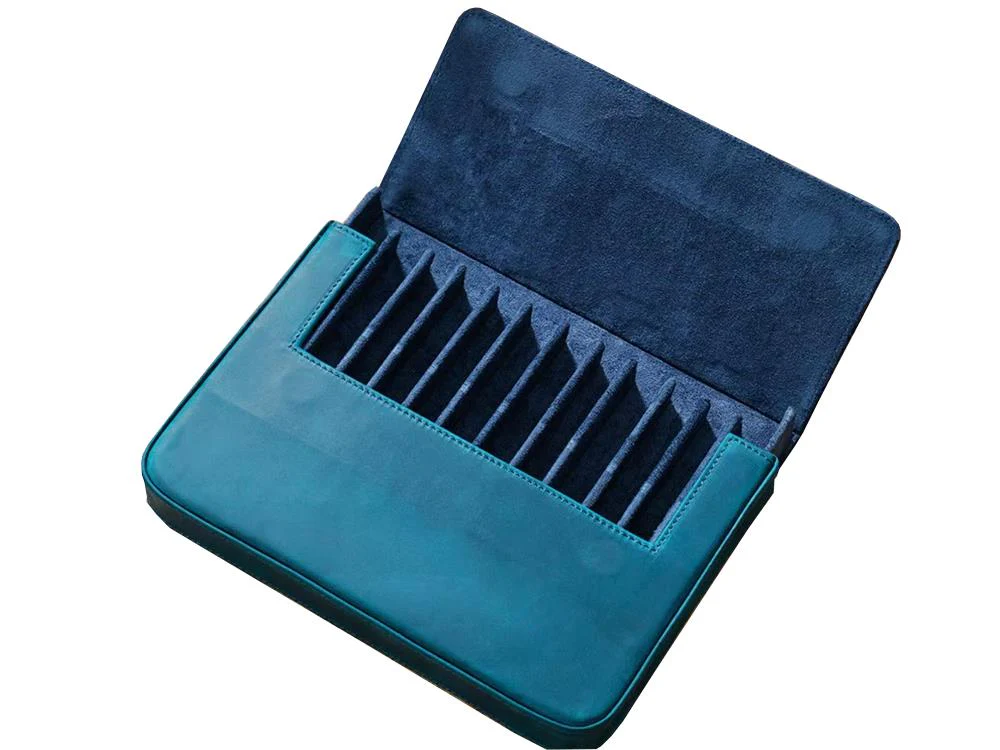 Iguana Pen Case Blue, 12 Writing Items - Image 3