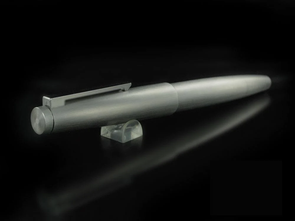 Lamy 2000 Fountain Pen, Platinum trims, Mat brushed, 1224127 - Image 3