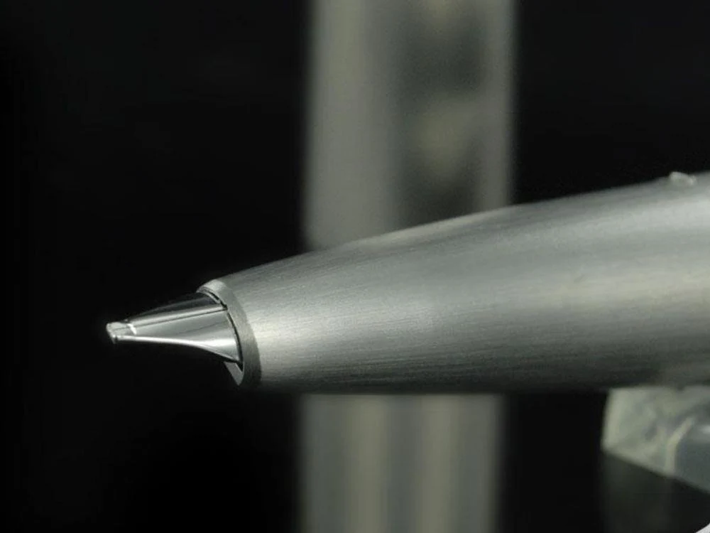 Lamy 2000 Fountain Pen, Platinum trims, Mat brushed, 1224127 - Image 5