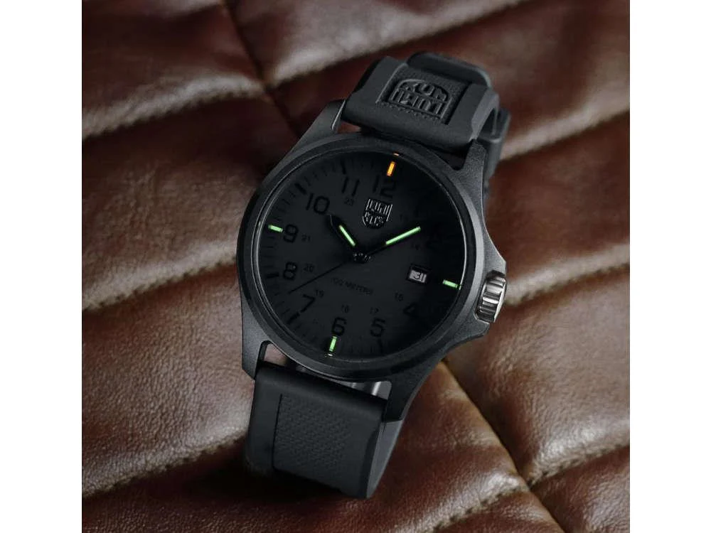 Luminox G-Collection Patagonia Quartz Watch, Black, CARBONOX™, 43 mm, X2.2402 - Image 4