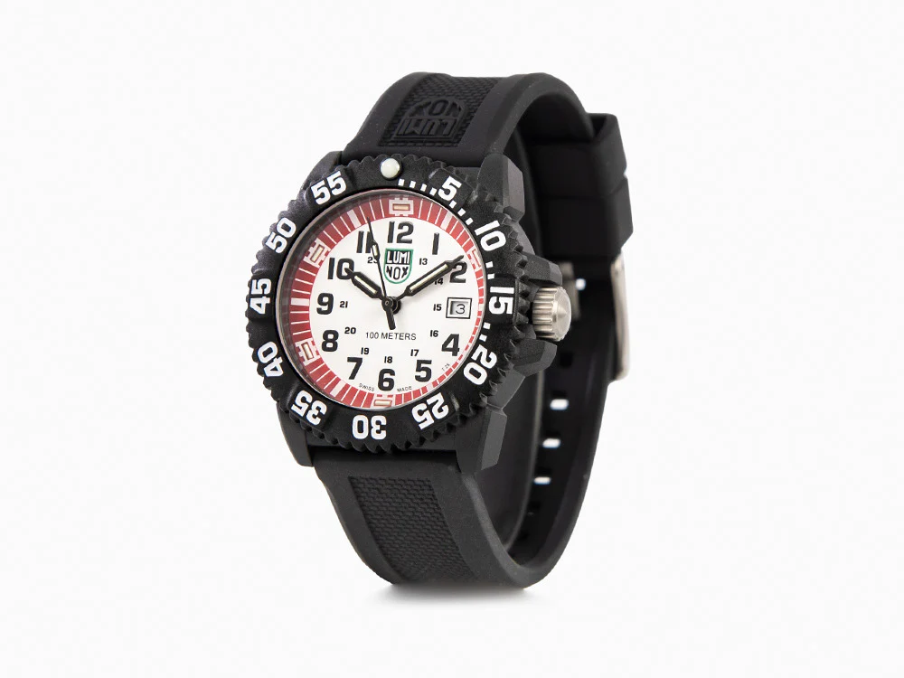 Luminox G-Collection Sea Lion Quartz Watch, White, CARBONOX™, 43 mm, X2.2057 - Image 4