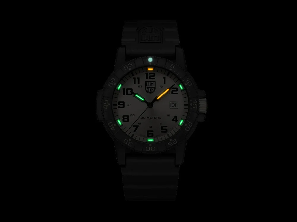 Luminox Leatherback Sea Turtle Giant Quartz Watch, Gold, XS.0325.GP - Image 9