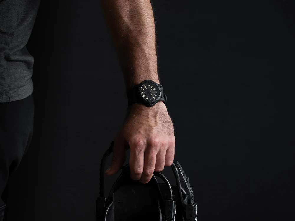 Luminox Leatherback Sea Turtle Quartz Watch, Black, CARBONOX™, 44 mm, XS.0330 - Image 9
