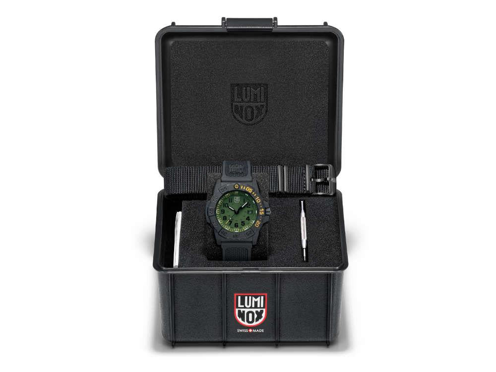 Luminox Sea Navy Seal Quartz Watch, Green,45 mm, XS.3517.NSF.SET - Image 6
