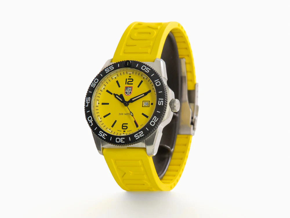 Luminox Sea Pacific Diver Quartz Watch, Yellow, 44 mm, 20 atm, XS.3125.SET - Image 4