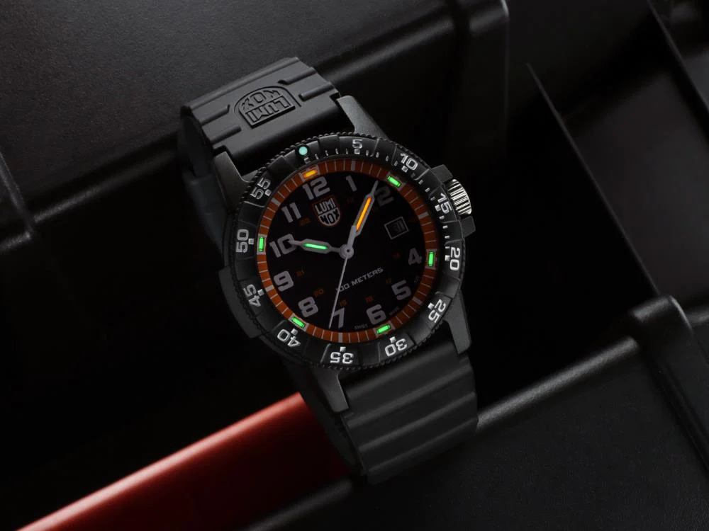 Luminox Sea Turtle Quartz Watch, Orange, CARBONOX™, 44 mm, 10 atm, XS.0329.1 - Image 8