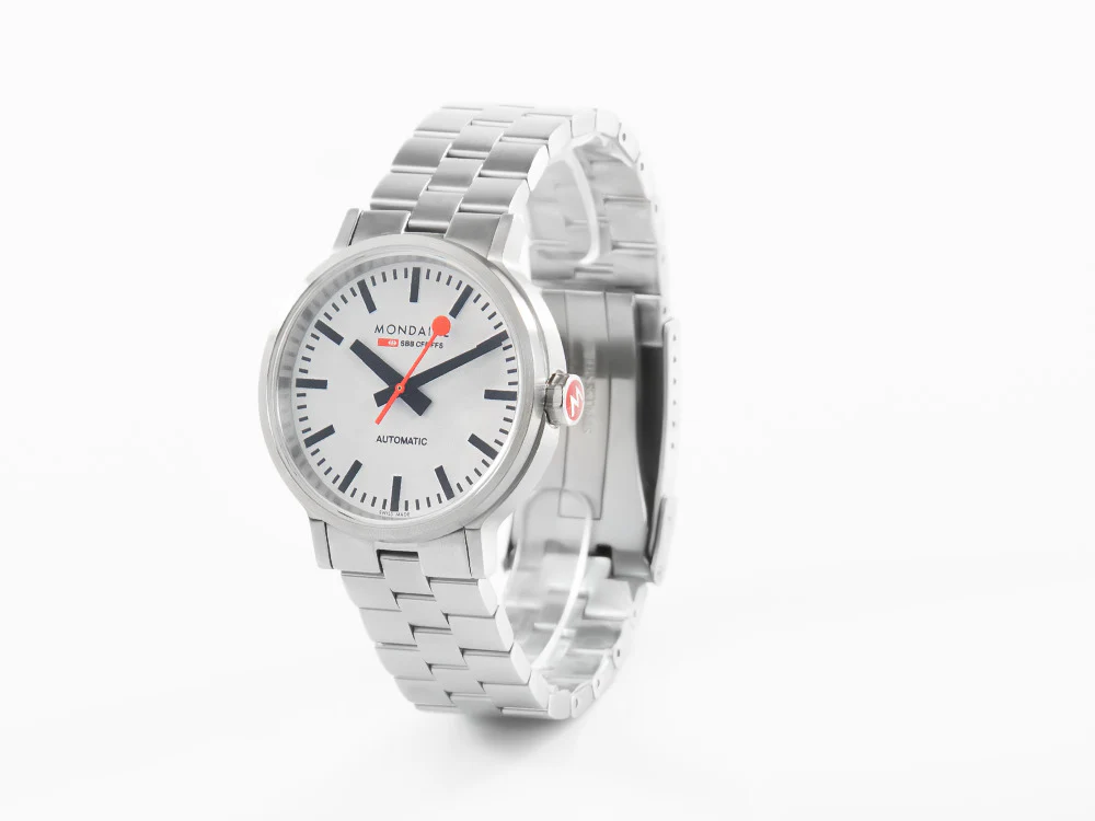 Mondaine Classic Original Automatic Watch, White, 41 mm, MST.4161B.SJ - Image 4