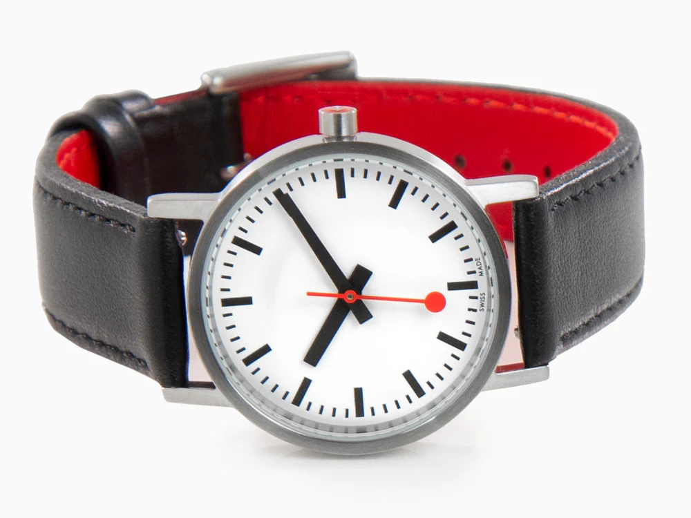 Mondaine Classic Pure Quartz watch, White, 30mm, A658.30323.16OM - Image 7