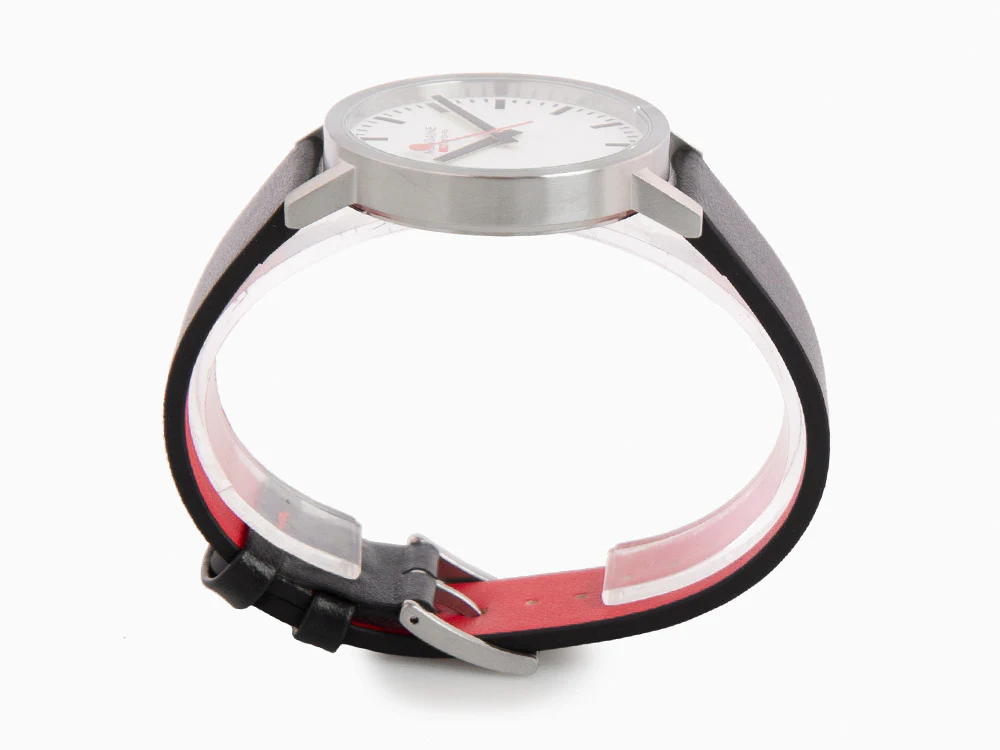 Mondaine Classic Quartz Watch, White, 40 mm, Leather strap, A660.30360.16SBB - Image 6