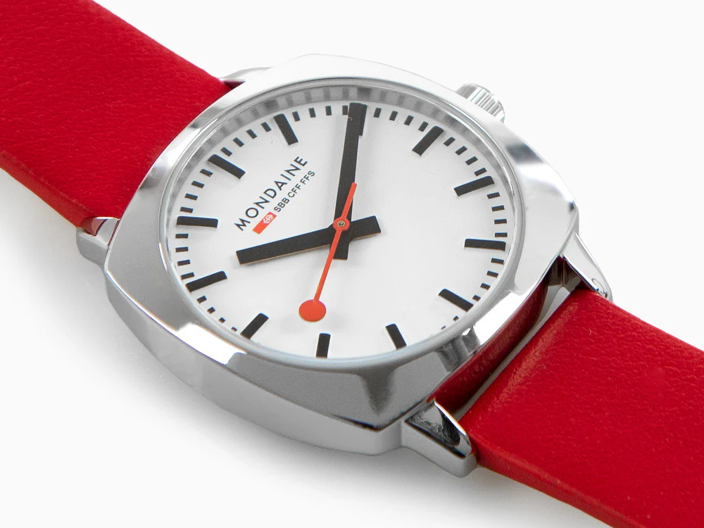 Mondaine Cushion Quartz Watch, White, 31 mm, Leather strap, MSL.31110.LCV - Image 8
