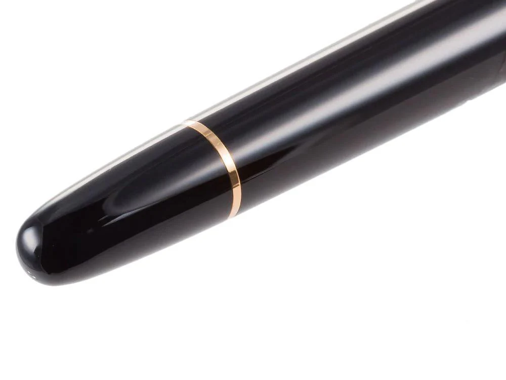 Montblanc Meisterstück Classique Fountain Pen, Rose gold, 132485 - Image 7
