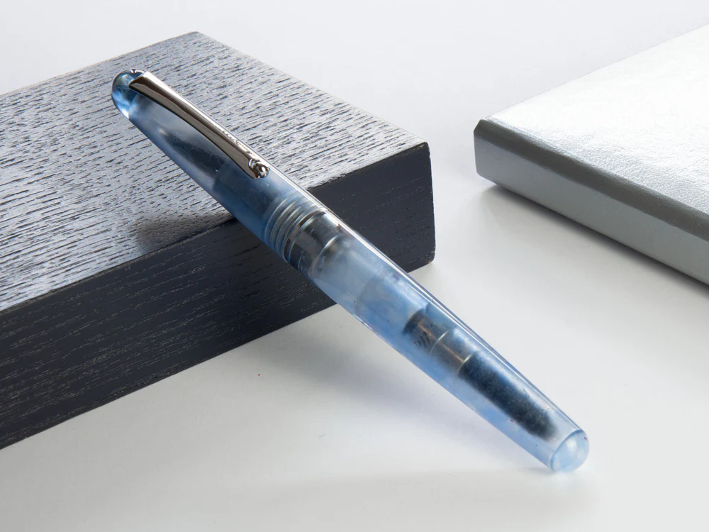 Montegrappa Elmo Ambiente Ocean Fountain Pen, Resin, ISEER-ID - Image 6