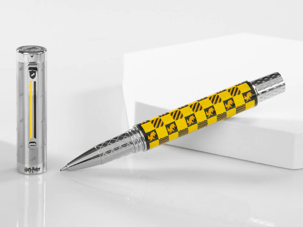 Montegrappa Harry PotterHufflepuff Rollerball pen, Yellow, ISHPRRHP - Image 2