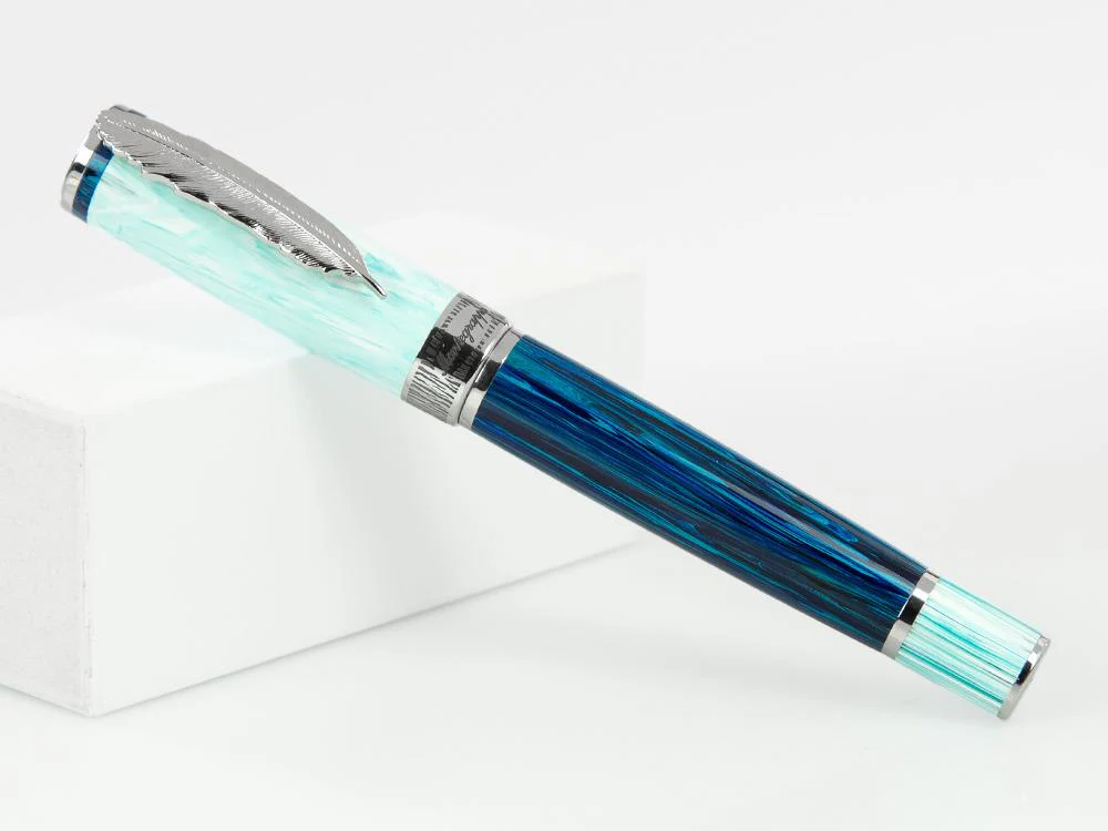 Montegrappa Wild Arctic Fountain Pen, Blue, Limited Edition, ISWDR-AA - Image 3
