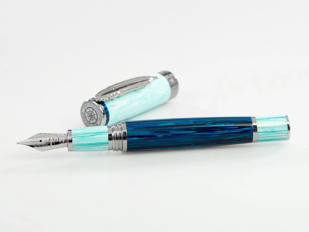 Montegrappa Wild Arctic Fountain Pen, Blue, Limited Edition, ISWDR-AA - Image 5
