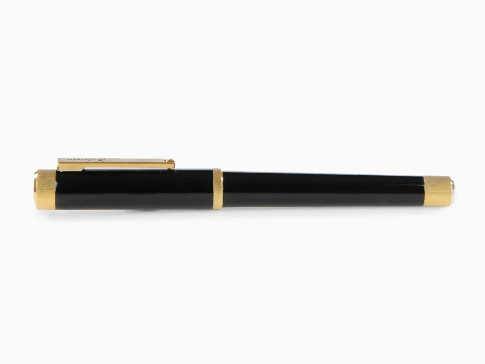 Montegrappa Zero Fountain Pen, Black Resin, Yellow gold trims, ISZEI-4Y - Image 9