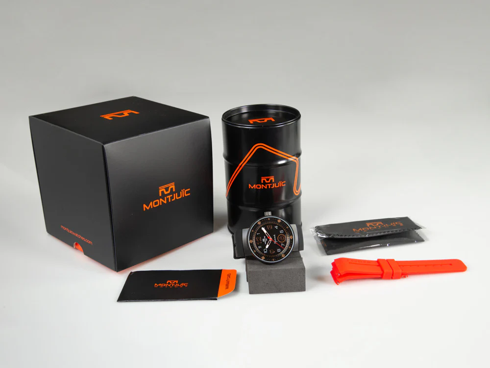 Montjuic Elegance Quartz Watch, Stainless Steel 316L, Black, 43 mm, MJ1.0507.B - Image 7
