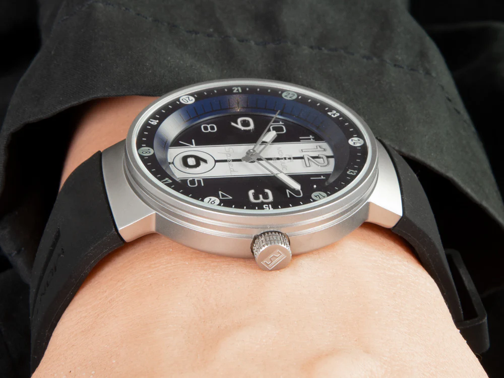 Montjuic Special Quartz Watch, Stainless Steel 316L, Blue, 43 mm, MJ1.1004.S - Image 7
