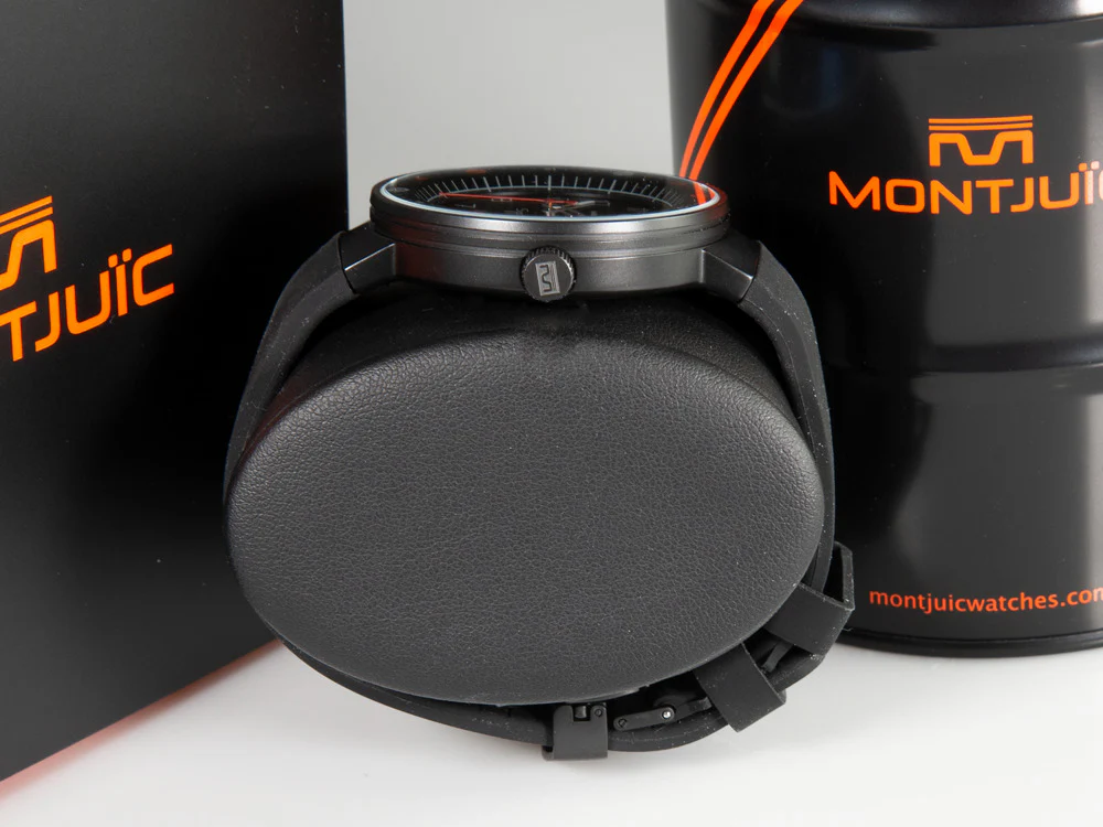 Montjuic Standard Quartz Watch, Stainless Steel 316L, Black, 43 mm, MJ1.0102.B - Image 5