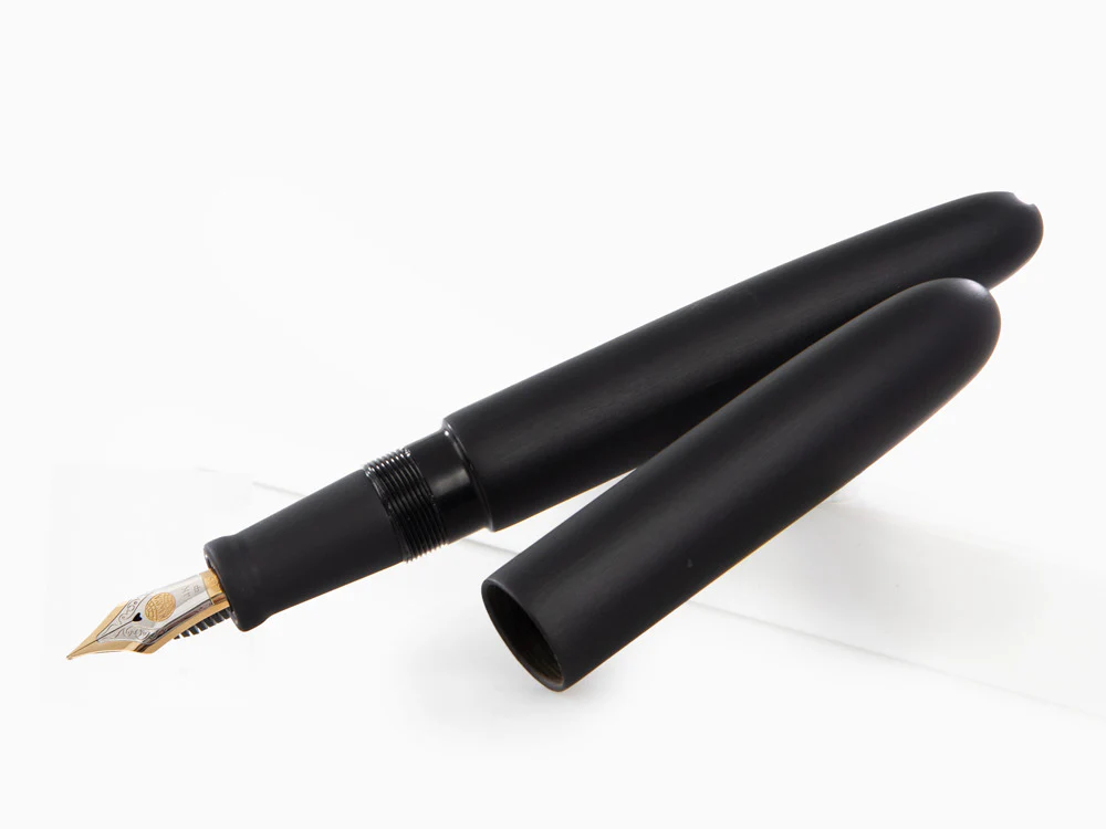 Nakaya Cigar Fountain Pen Long, Black Hairline, D-17mm, 14k Gold - Image 4
