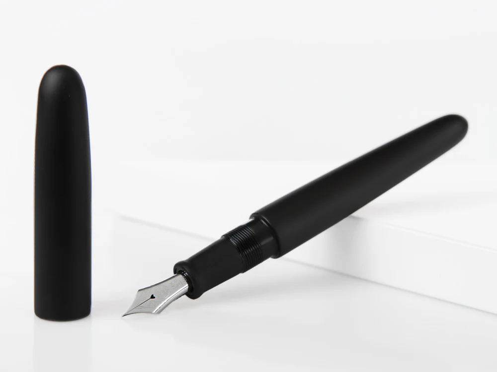 Nakaya Cigar Fountain Pen Portable, Black Hairline, Rodhium - Image 2