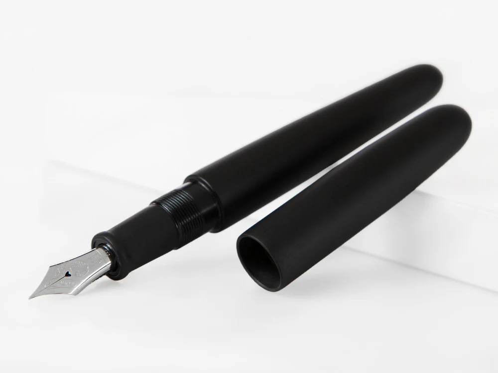 Nakaya Cigar Fountain Pen Portable, Black Hairline, Rodhium - Image 4