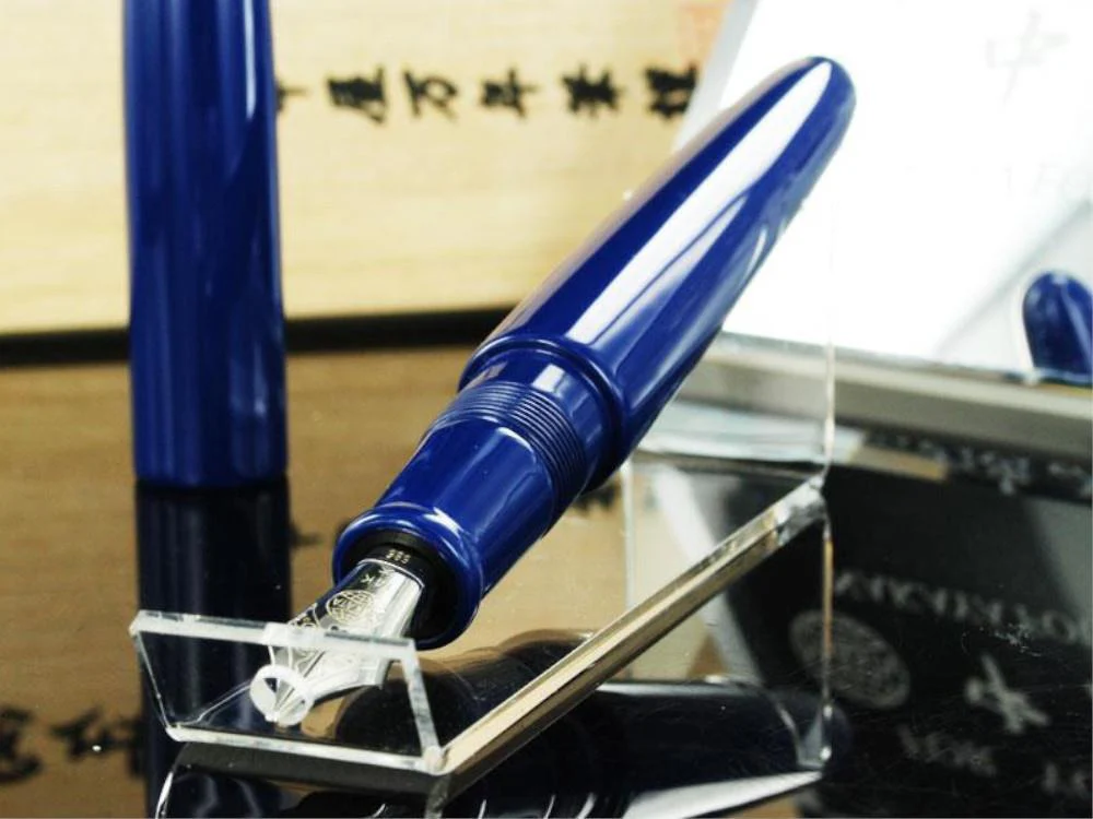 Nakaya Cigar Fountain Pen Portable, Kikyo, Urushi lacquer, Rhodium - Image 6