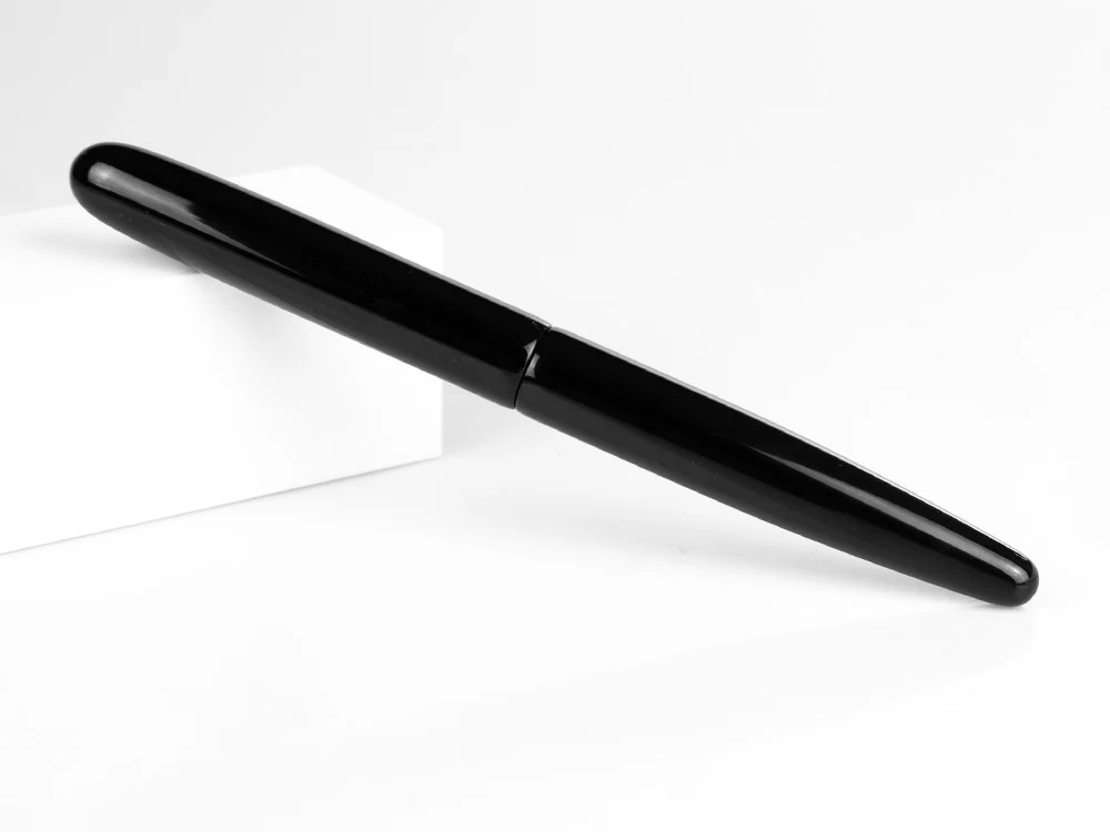 Nakaya Cigar Kuro-Roiro Fountain Pen Long, Black, Ebonite - Image 6
