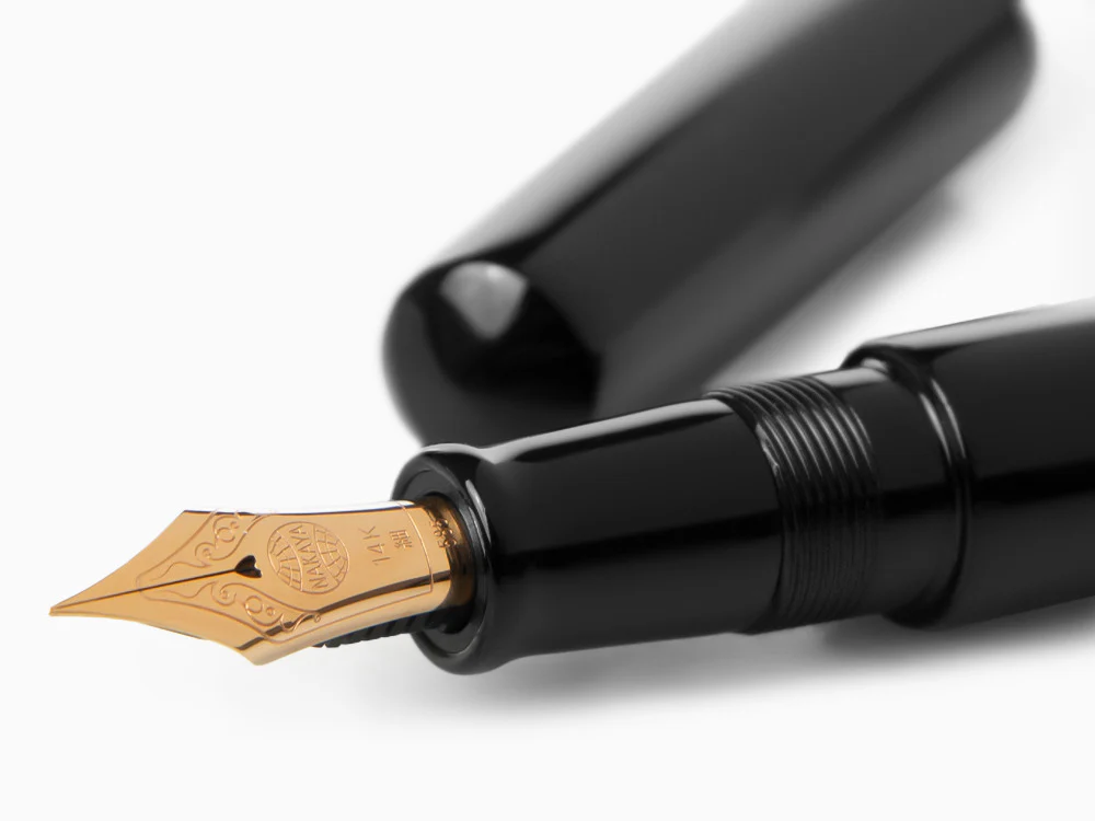 Nakaya Cigar Kuro-Roiro Fountain Pen Piccolo, Black, 14K Rose gold - Image 5
