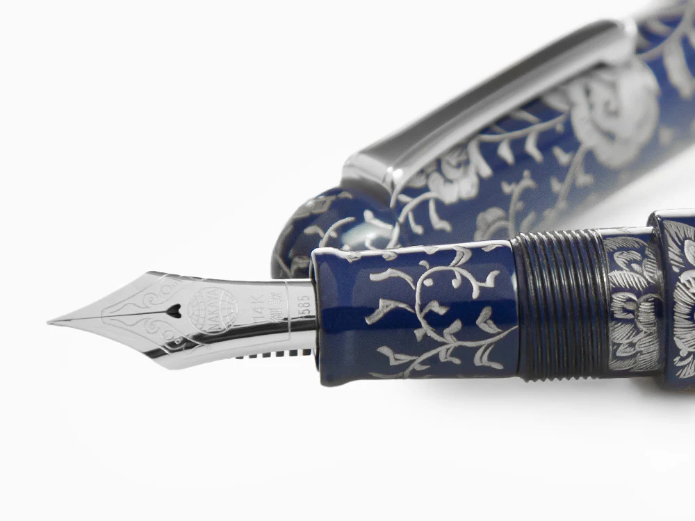 Nakaya Writer Portable Chingin Fountain Pen, Ebonite and Urushi lacquer - Image 5