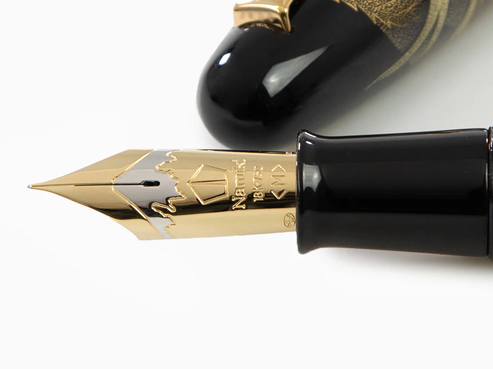 Namiki Emperor Chinkin Dragon Fountain Pen, Maki-e, Black - Image 5