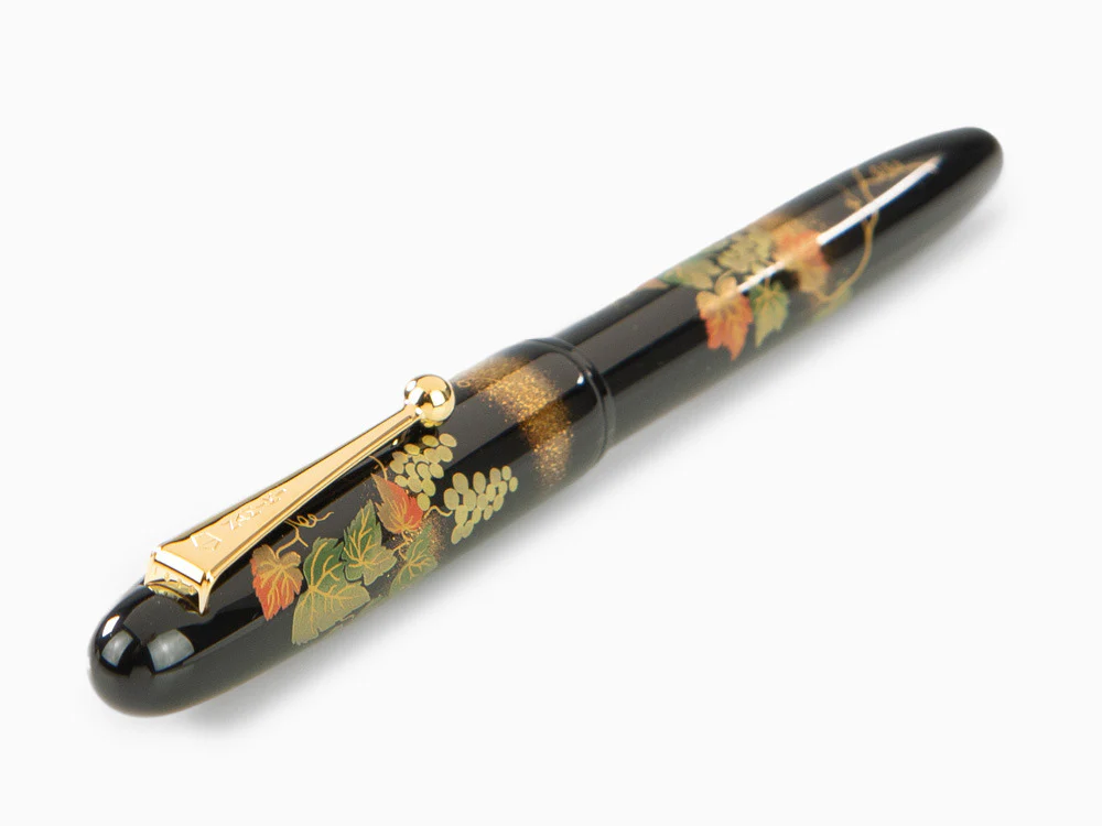 Namiki Yukari Grapevine Fountain Pen, Urushi lacquer, Gold, FN-10M-BU - Image 6