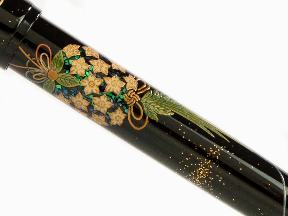 Namiki Yukari Kusu Dama Fountain Pen, Maki-e, Gold trim, FN-10M-KU - Image 9