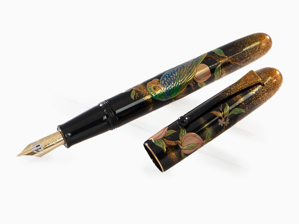 Namiki Yukari Royale Parrot with Peach Fountain Pen,  Gold, FNK-45M-MMO - Image 4
