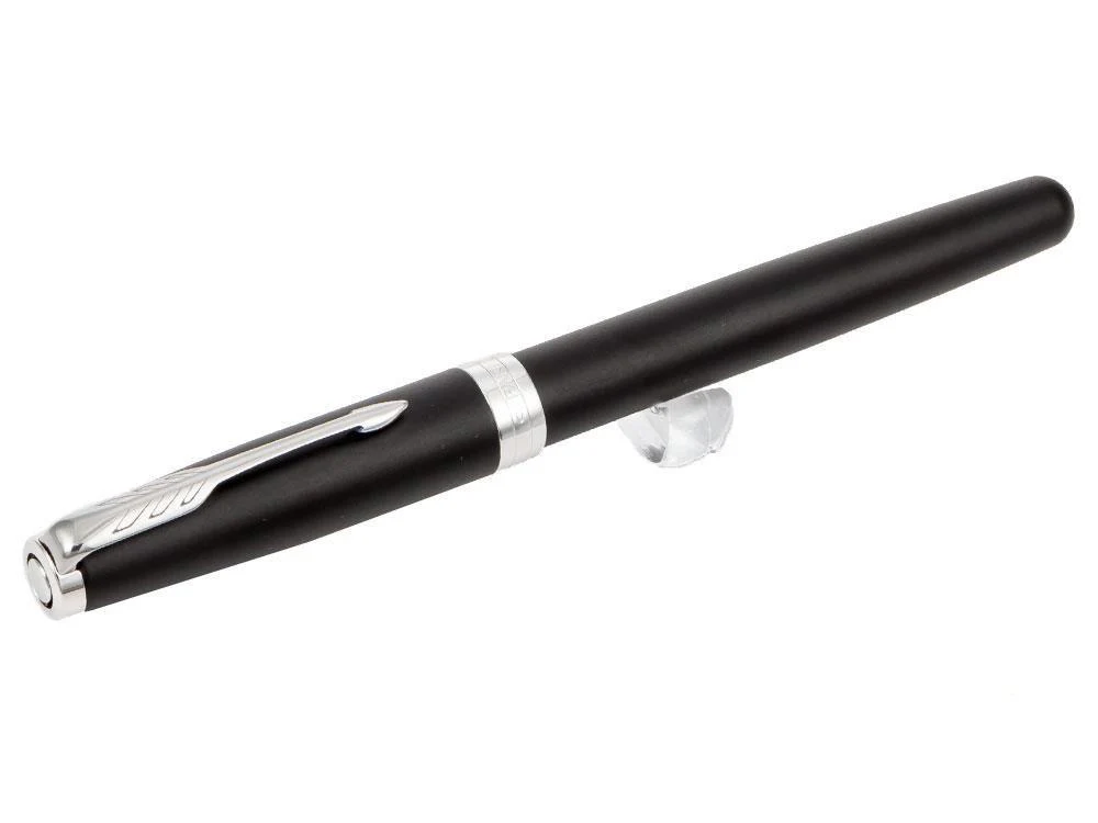 Parker Sonnet Fountain Pen, Lacquer, Palladium Trim, Black, 1931522 - Image 3