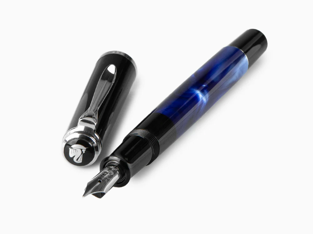 Pelikan Classic M205 Fountain Pen, Blue Marble, Chrome trim, 801973 - Image 7