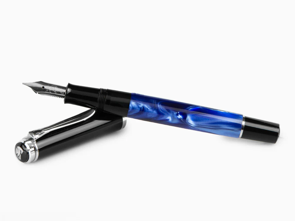 Pelikan Classic M205 Fountain Pen, Blue Marble, Chrome trim, 801973 - Image 8