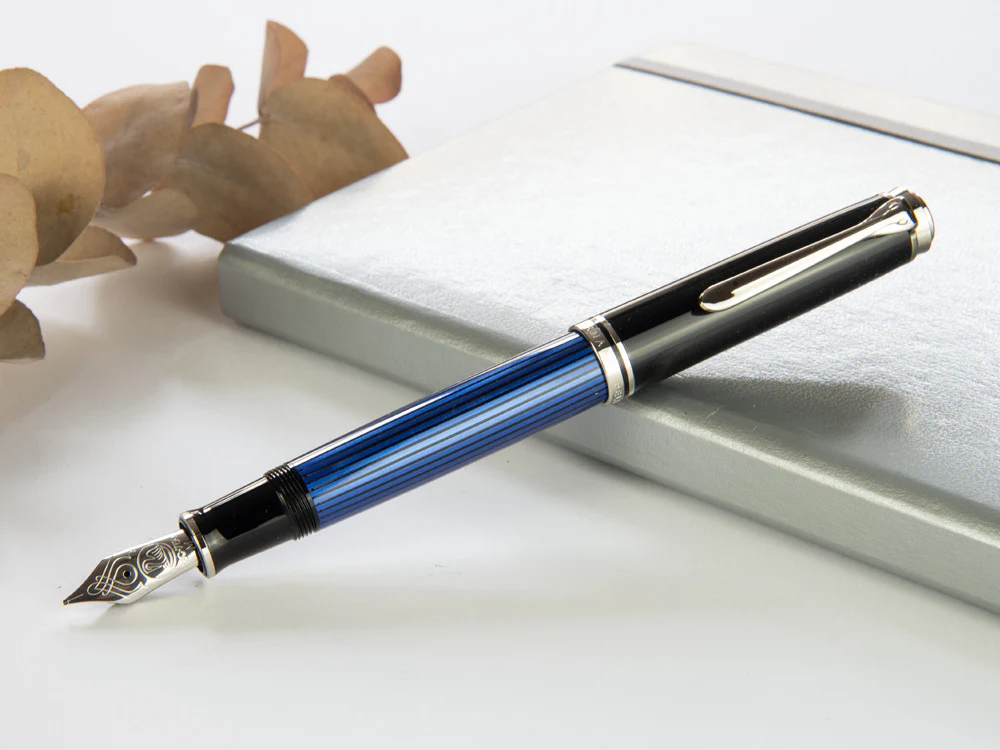 Pelikan Fountain Pen Souverän M805 Series - Black/Blue, 933630 - Image 3